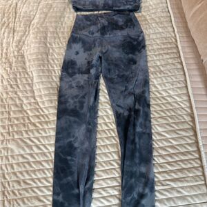 Lululemon Athletica Tie-Dye Gray Leggings